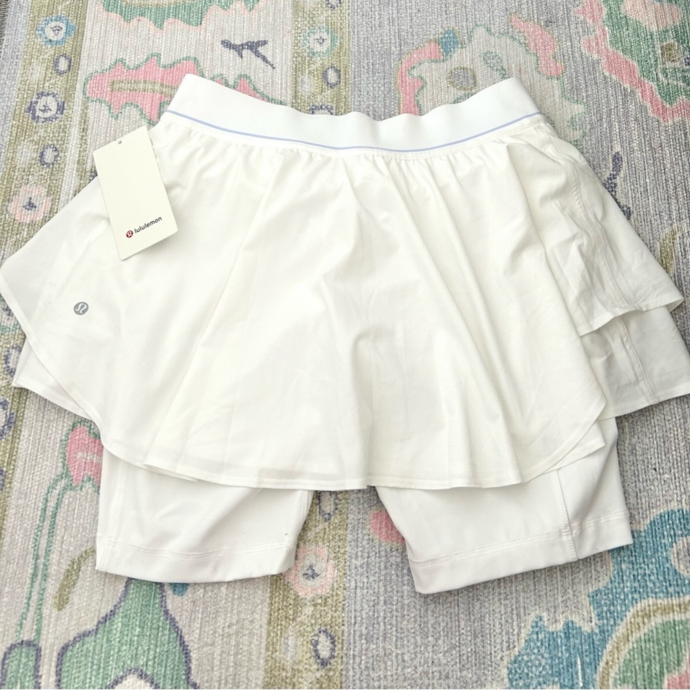 NWT Lululemon tennis skirt